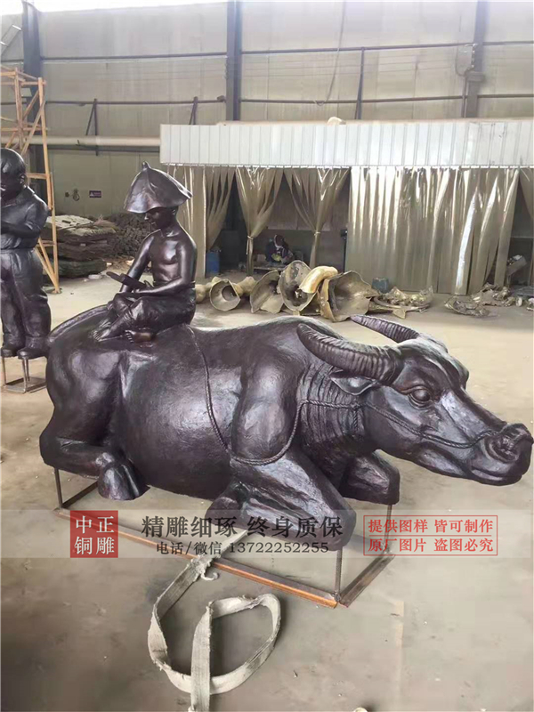 傳統(tǒng)人物雕塑