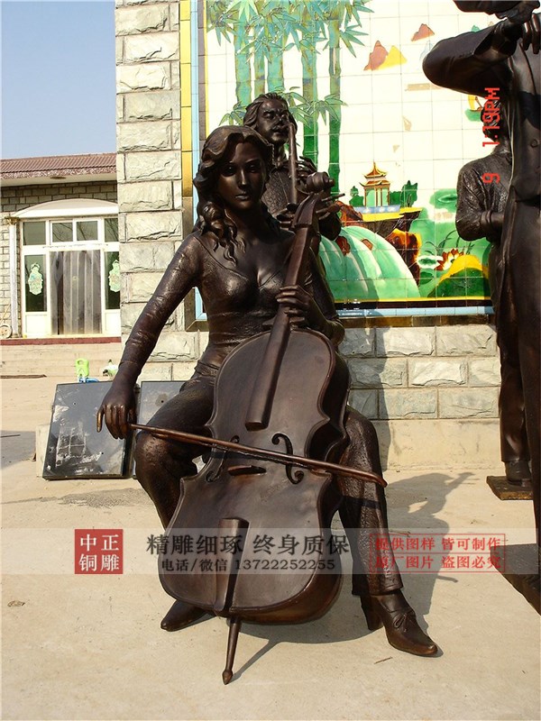 吹拉彈唱銅雕塑
