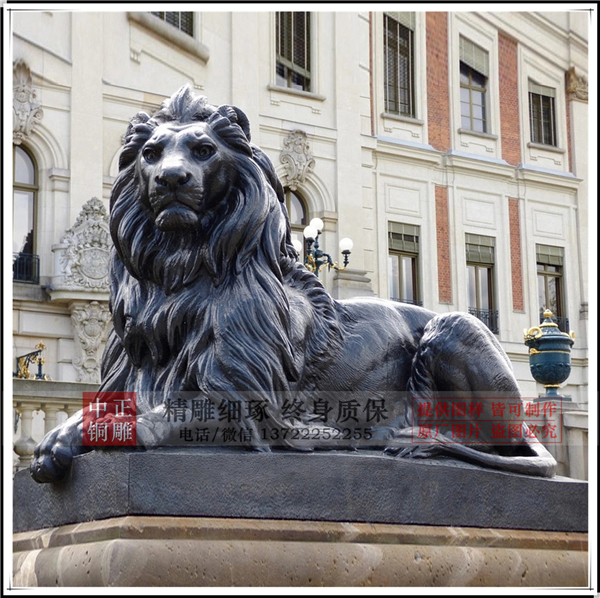 真實(shí)比例銅獅子