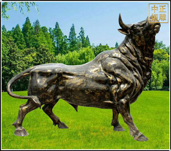 大型商場開荒牛雕塑.jpg 大型商場開荒牛雕塑.jpg