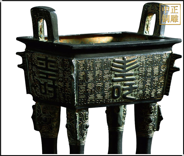 大型銅鼎雕塑.jpg 大型銅鼎雕塑.jpg