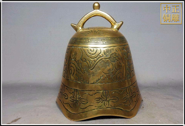 銅雕獅子繡球銅鐘