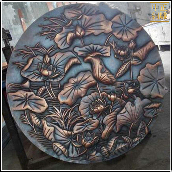 荷花銅浮雕