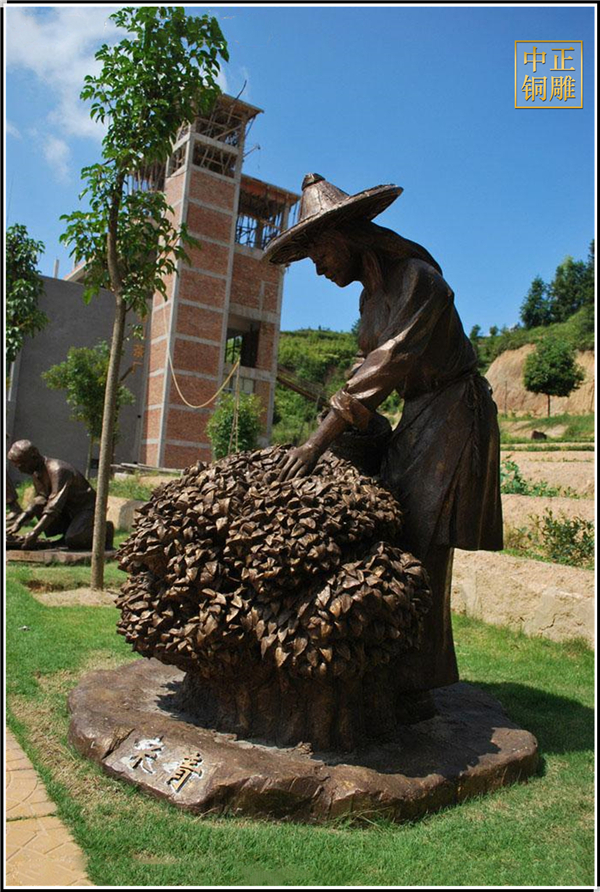 古代采茶人物銅雕塑