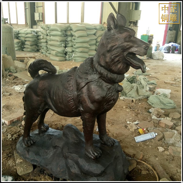 銅狗雕塑制作