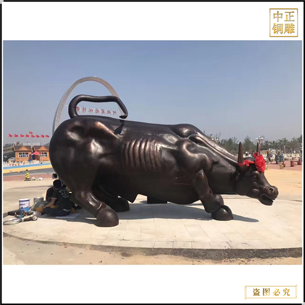 a1.5米華爾街銅牛雕塑生產(chǎn)廠.jpg a1.5米華爾街銅牛雕塑生產(chǎn)廠.jpg