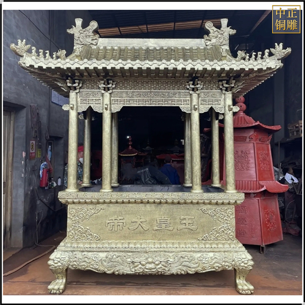 寺廟門前銅香爐鑄造.jpg 寺廟門前銅香爐鑄造.jpg